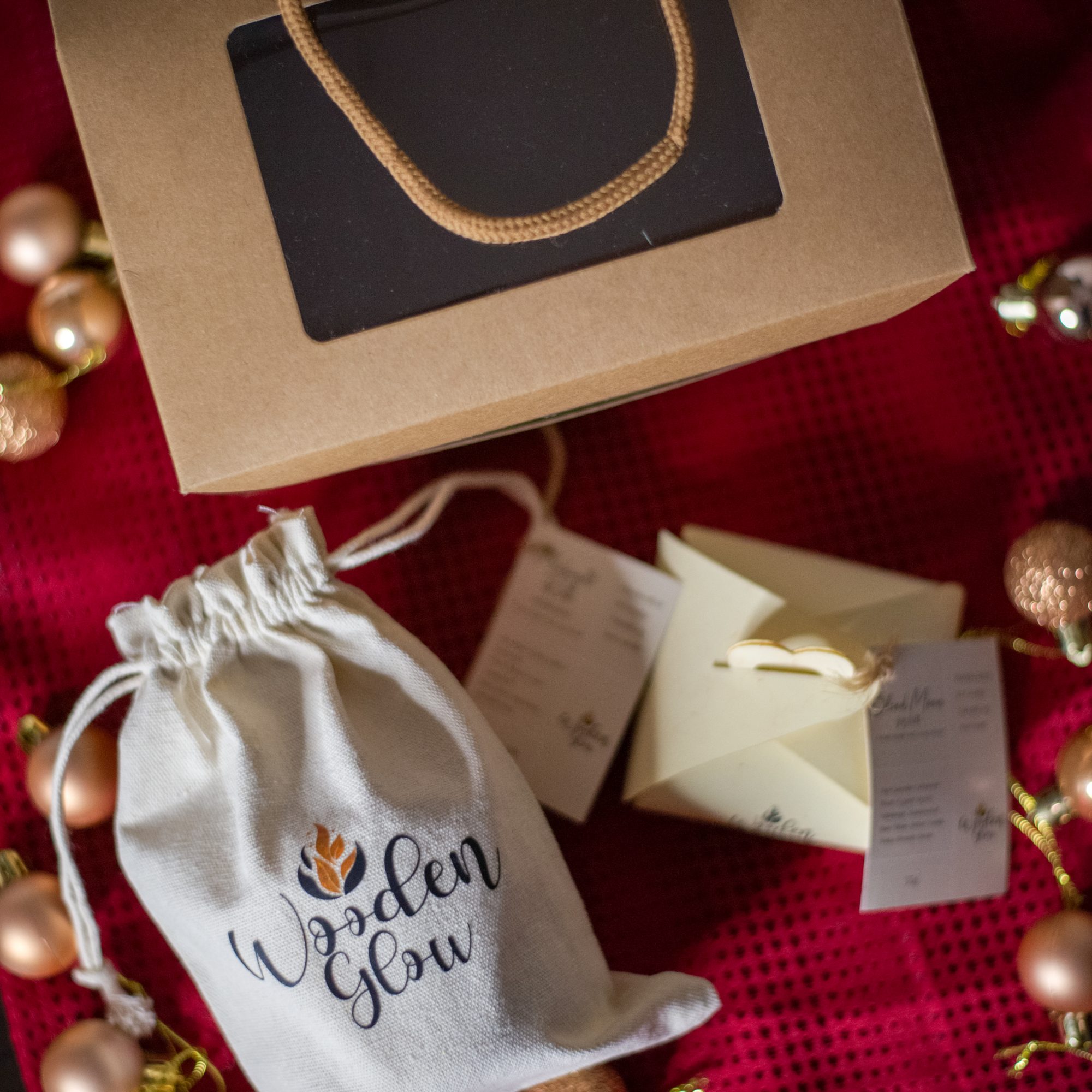 Alternative view of Glow Gift Box Maxi